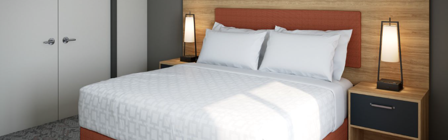 Candlewood Suites Banner Image